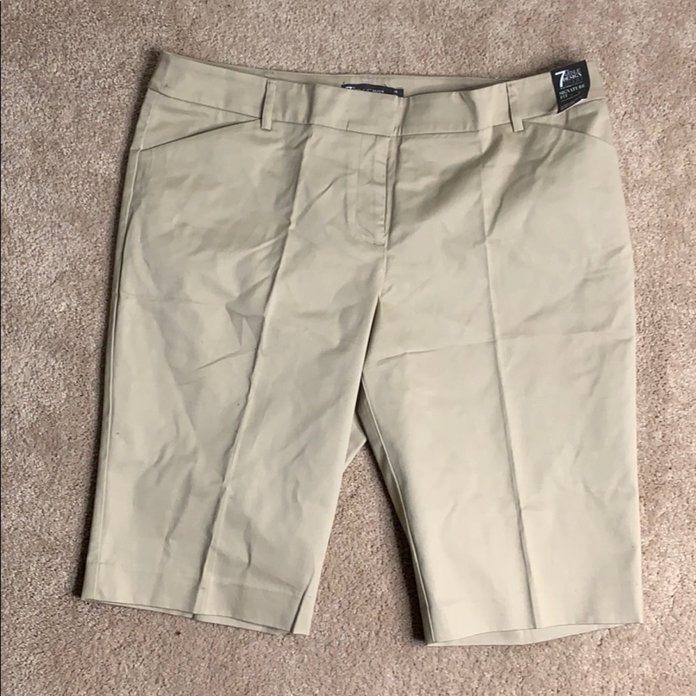New York and Company Bermuda Shorts